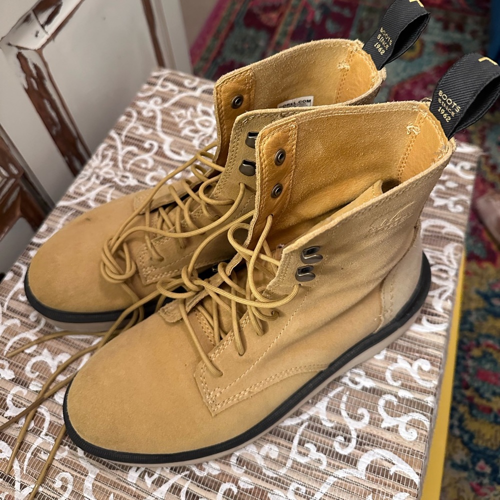 Sorel Boots size 7